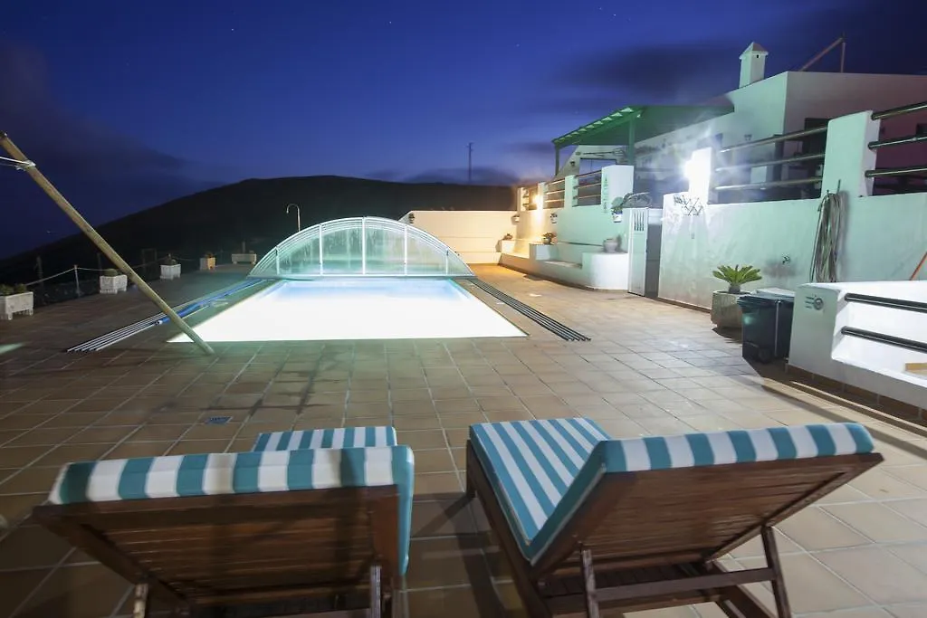 Casa Tinasoria Holiday home La Asomada