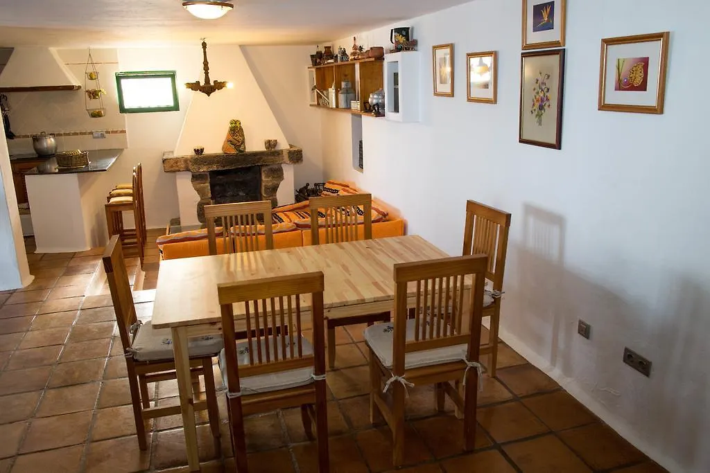 Casa Tinasoria Holiday home La Asomada