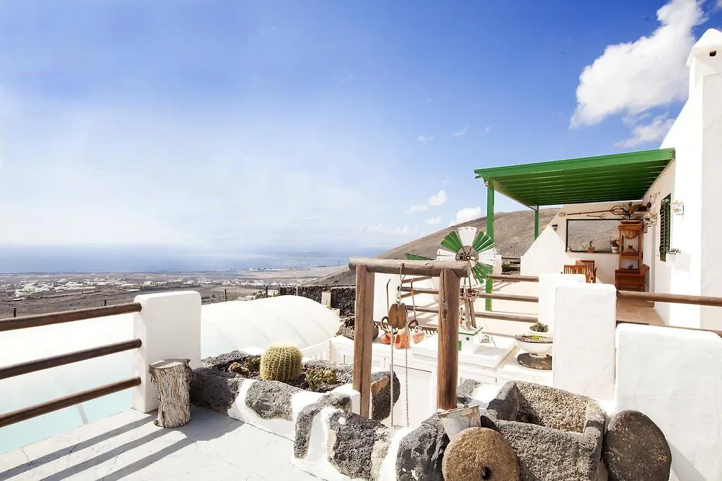 Casa Tinasoria Holiday home La Asomada