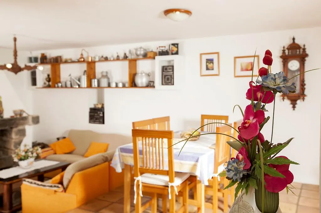 Casa Tinasoria Holiday home La Asomada