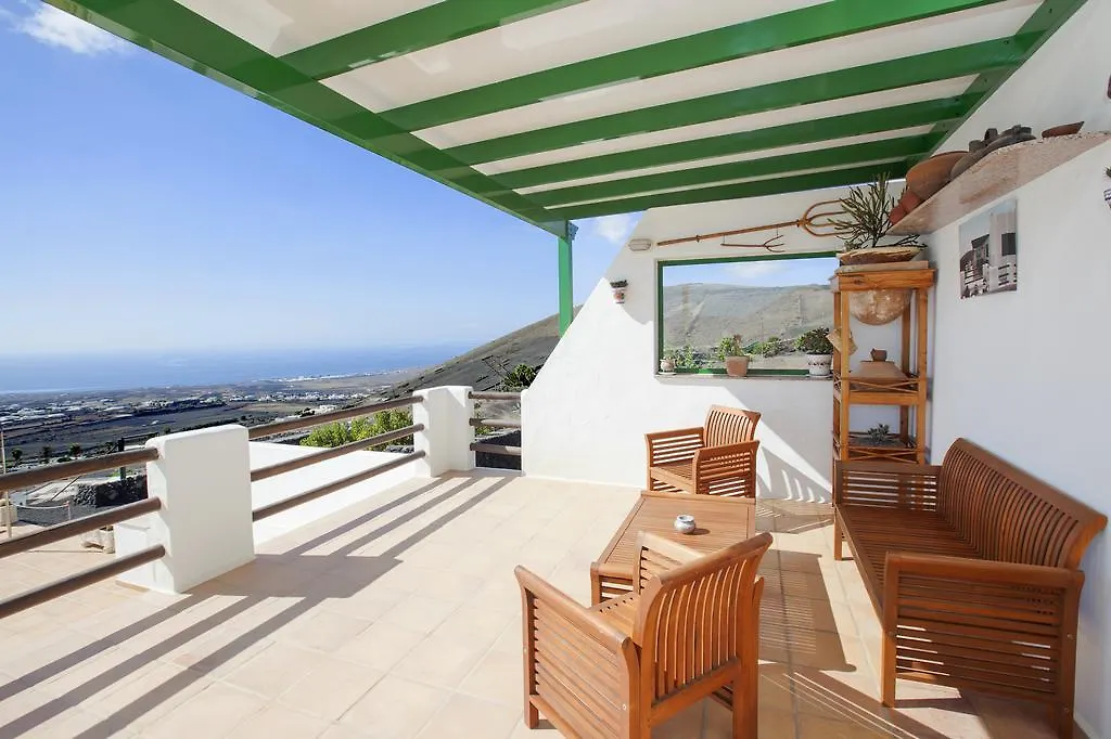 Casa Tinasoria Holiday home La Asomada